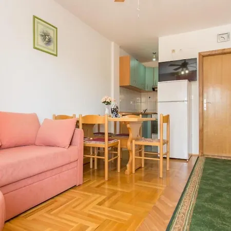Apartman Gemuetliche Branko 2 By Interhome *